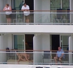 islandparadise808:  Living the dream  I always love to fuck on the patio. I used to pick the hotels in Hawaii that I knew came with a patio. This looks like a cruise ship&hellip; Something I still wanna try.