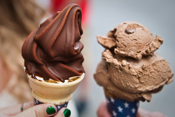 Çikolatalı dondurma I Chocolate ice cream | via Tumblr on We Heart It. http://weheartit.com/entry/66773021/via/glowinginthedarkness