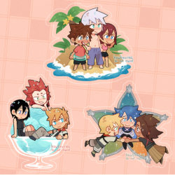 hawberries:  WOW sorry for the silence, the week has been a bit hectic! i’m still around and i’m still thinking about trios[image is three chibi drawings of the KH trios: 1. sora, riku and kairi at the beach; 2. xion, axel and roxas perched in an