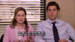 dunder-mifflin-pa:  easily one of my favorite Jam episodes. S7:E16 “PDA”
