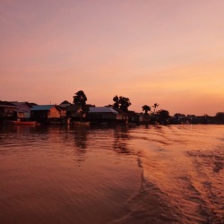 postcardsfromsarah:  Borneo sunset. 