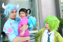 ndib:  pamupamu:  Monsters,Inc.Qkung as James P. Sullivan / SulleyPam as Mike WazowskiNene as BooWe Scare Because We Care.  OH MY GOD OH MY GOD OH MY GOD OH MY GOD OHMYGOD OH MY  GOD.   Capacity for cute things has reached overload..