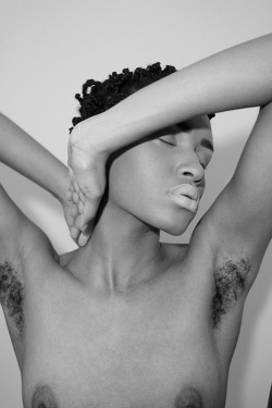 Hairy-Natural-Beauty1: Felmcyber-Hairy-Armpits:   Louisediamond:  “Perfection”