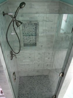 houseandhomepics:  Bath by Change Your Bathroom, Inc. http://www.houzz.com/photos/2487941/White-Carrara-Marble-traditional-bathroom-atlanta 