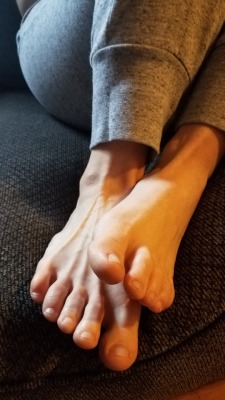 myprettywifesfeet:  My pretty wifes beautiful naked toes.please comment