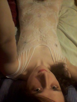 alisha-x-trap:  My little white bodysuit~ =33  Luv luv luv bodysuits ty ty.