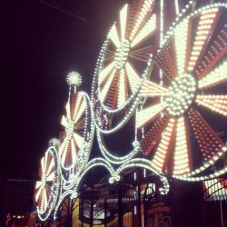 Luna Park at night. I love it here so much.