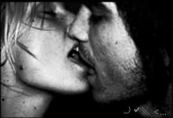 “Ti bacerei….. solo per sentire
