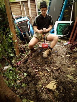 tradieboots:  Iâ€™d play with him. 