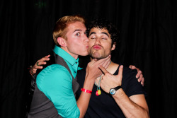 crissteele:  My friend James asked Darren if he could kiss him on the cheek, and then he licked him and Darren was like “Whoa whoa…you know what man, FUCK YEAH, FUCK YEAH. Never do that again, but I respect you, you went there! Fuck yeah!!!”  omfg