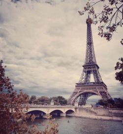 “Nous aurons toujours Paris.”