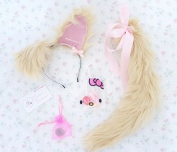 angelickittenn:  ヽ(=^･ω･^=)丿My Kittensplaypen order came in today and its so pretty!  I got a puppy set in the color honey and got baby pink bows and ribbon tie. Also bought a tag for my master to put on his keys or on his phone. My ears are