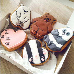 We Bare Bears cookies to start off a beary awesome weekend! Tag a friend you&rsquo;d share these with 