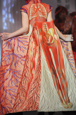 extrareality:psychokandi:Stunning anatomic dresses from  Shih