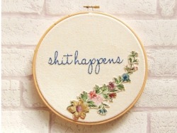 fuckyeahcraft:  Fabulous embroidery from