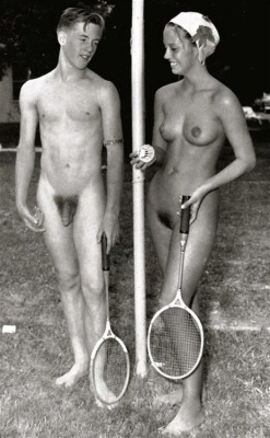 girlsandsport: couples de nudistes #vintage #vintageporn 