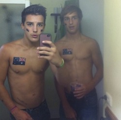 bonermakers:  Sexy little Aussie boys.  gays101.tumblr.com——
