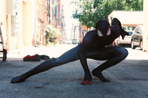 nikolasdraperivey:  CINEMATIC MILES MORALES COSPLAYYo! My name is Nikolas A. Draper-Ivey…This is cosplay as Cinematic Miles Morales: The Ultimate Spider Man. This suit was made by Jesse Covington ( Writer and Costume Designer) and sewn by Sasha