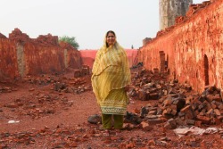 humansofnewyork:  I want to conclude the Pakistan series by spotlighting a very special change agent who is working to eradicate one of the nation’s most pressing social ills.  Over 20,000 brick kilns operate in Pakistan, supported by millions of workers,
