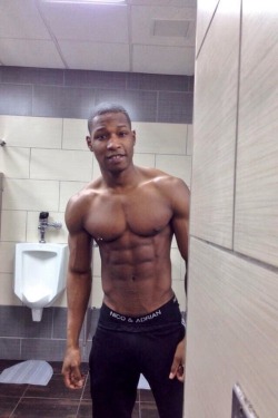 sugabear42:  traps-n-trade:  Dat dude fine as fuck w sum on point pipe… who is He yo? Traps-N-Trade follow us on Tumblr  send submissions to traps.n.trade@Gmail.com  Just DELISH trade 