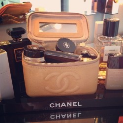 what-jools-wore:  Chanel candy ……. 