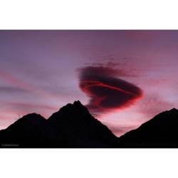 A Heart Shaped Lenticular Cloud #happyvalentinesday #nasa #apod #lenticular #cloud #heart #pareidolia #sunrise #newzealand #atmosphere #space #science #astronomy