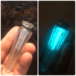 commanderholly: I’m making all of my D&amp;D character’s items for my costume for PAX! This is a Vial of Ghostly Ectoplasm! This is a real Victorian perfume vial I sourced and added light-reactive glow powder to silicone inside. I might add a tiny