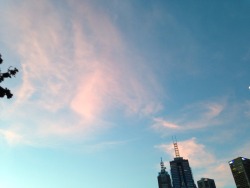beatels:  fairy floss above the yarra river 