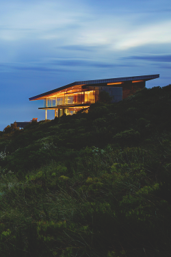 wearevanity:  Home by the cove © 