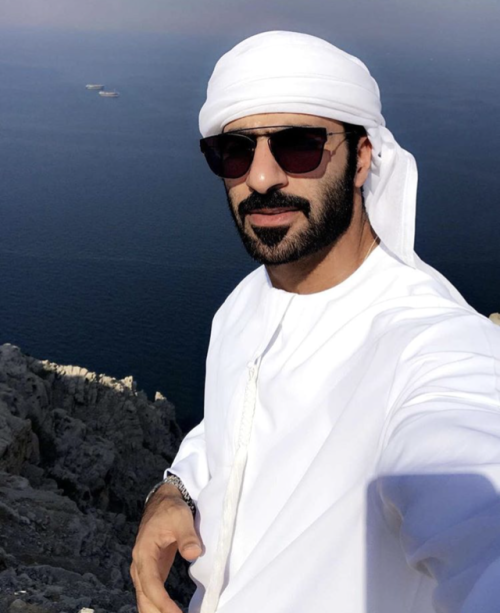 Terribly SEXY Arab King from Oman!!! No xxx pics yet…