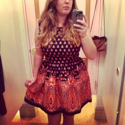 grannychay:  Dress I wore in the city yesterday.  #forever21 #kohls #newyorkcity #summer #dress #fashion #selfie #changingroom #feelingfab  Submit your own changing room cell pics by sending me a message on kik &ndash; fyeahcellpics. Or use the submit