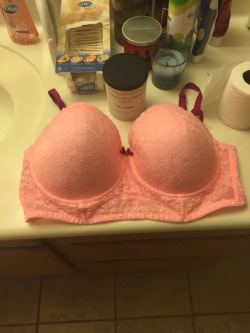 My new bra and soy based candle to use !!!