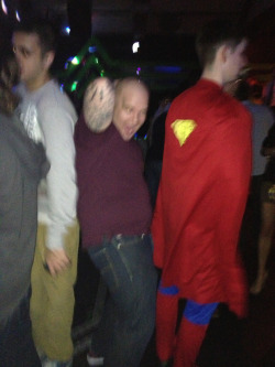 Me stealth bumming superman