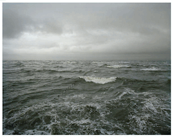 annaszczek:  awkwardsituationist:  high tide and low tide in great britain. photographs by michael marten  