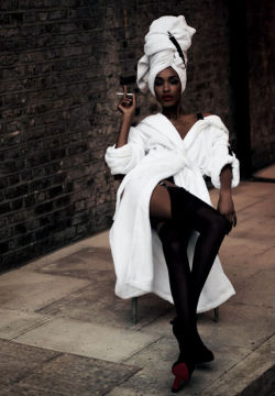 labsinthe:  &ldquo;One Moment in Time&rdquo; Jourdan Dunn photographed by Sean &amp; Seng for Dazed &amp; Confused 2011 