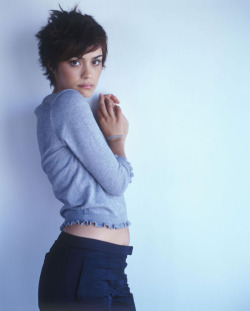 Dailyactress:  Shannyn Sossamon Photoshoot By Michael Davis.  Such A Sexy Actress