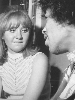 rocknrollhighskool:  World’s collide - Jimi Hendrix talking to Lulu (most famous in the USA for “To Sir with love”)  Why id she biting her lip?