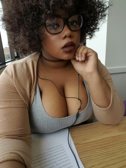 afatblackfairy:  hissavagejourney:  facelesskinkyblackguyblog:  afatblackfairy:  When you fat and glowing 😋😇   Wow omg  WELL… maybe I’m warped but u thick i don’t see u as fat I for some reason associate fat with disproportionate and loose