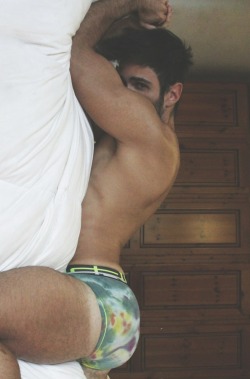 bahamvt:  i’m posing like this to celebrate the release of the Anaconda video ;)  get your own pair of tie dye undies HERE