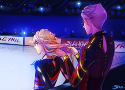 3-ko:  ミ　-　Viktor fixing Yurio’s long hair right before a competition. 3 Seconds earlier, waiting to start the program: Viktor’s had long hair for a long time, he probably knows how to fix it  