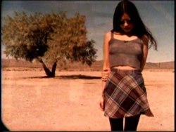 vintagewoc:  Hope Sandoval in the Fade Into You music video (1993)