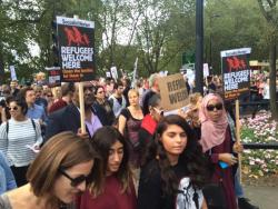 weareallmigrants:  #RefugeesWelcome Thousands rally in London 