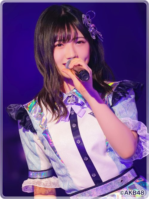 haruko48:¡She looks gorgeous!