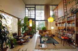 thehousehome:  The Eames House 