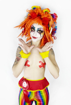 tits-tats-n-tutus:   Shelly dâ€™Inferno   Photography, Makeup &amp; Styling by Shelly dâ€™Inferno 1st prize for best clown goes to Emy Von Hell obviously! Twitter: https://twitter.com/ShellydInferno Instagram: http://instagram.com/shellydinferno Tumblr: