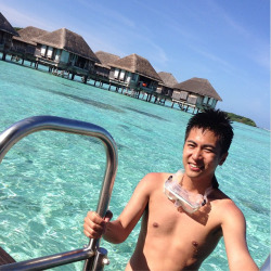 I never expect to see Xu Bin having such a cute body~! He has such a cute face~!