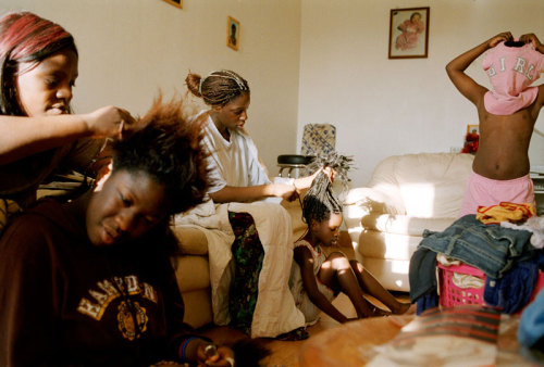 atoubaa:  A malian family in Paris - Leonie Purchas