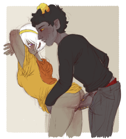 i s2g there was a request for rose/karkat but i think i deleted it when i emptied my inbox a few days ago :(