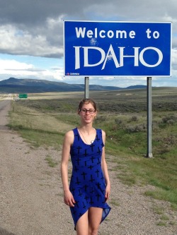 montanaslutwife:  Crossing into Idaho (lol) on our trip to visit Utah! 