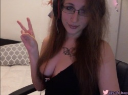  Morning cam sesh! Come see me live &lt;3http://chaturbate.com/softesttrap